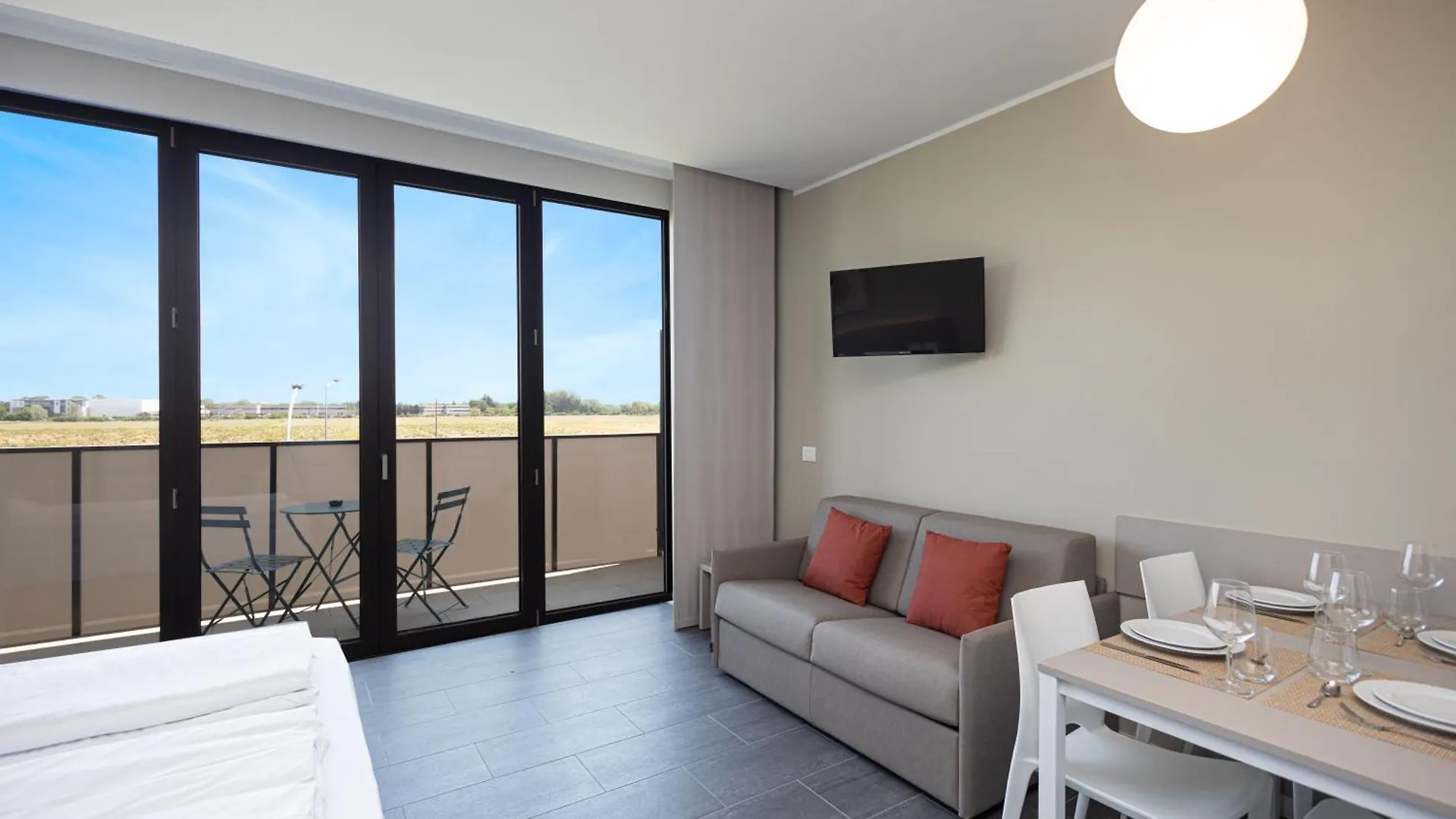 Virtual Aparthotel Opera