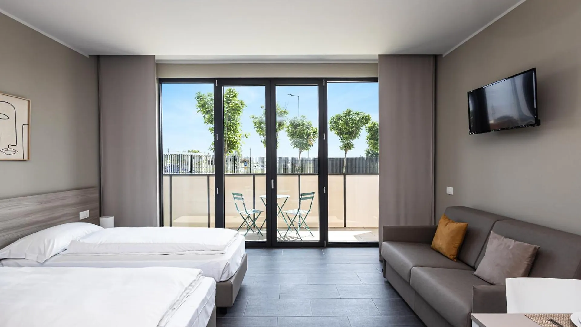 Virtual Aparthotel Opera